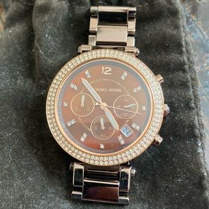 Michael Kors 3 hand watch. Read description!